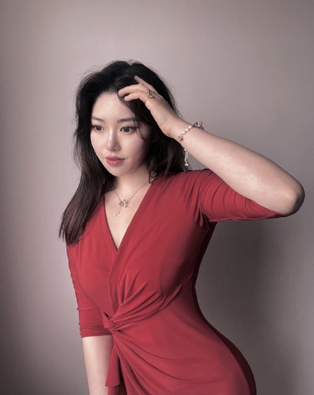 YANGYANG的第一张照片--新北闪婚服务中心